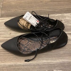 Zara women’s flat shoes size 7.5 black